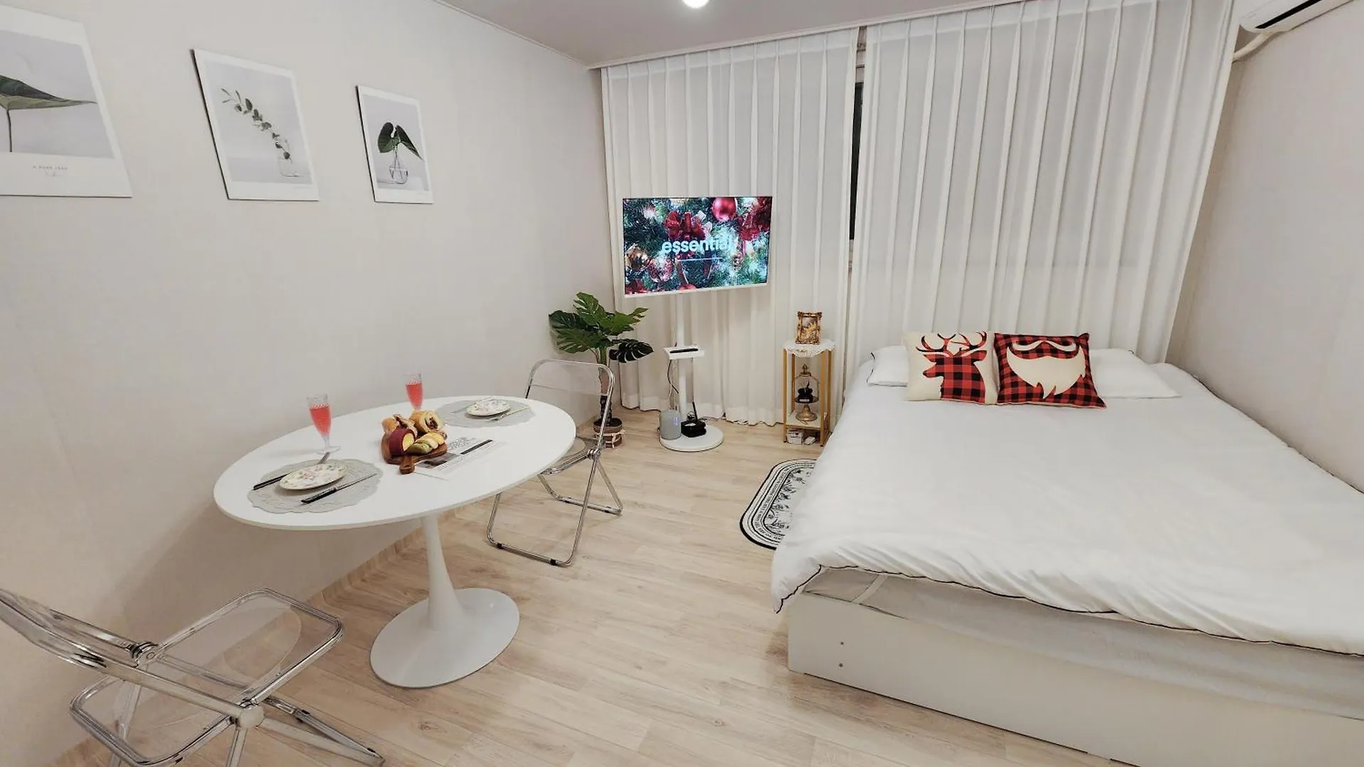 2 Rooms Daebang Station Yeouido Hangang Park Nodeul Island Seoul Apartment