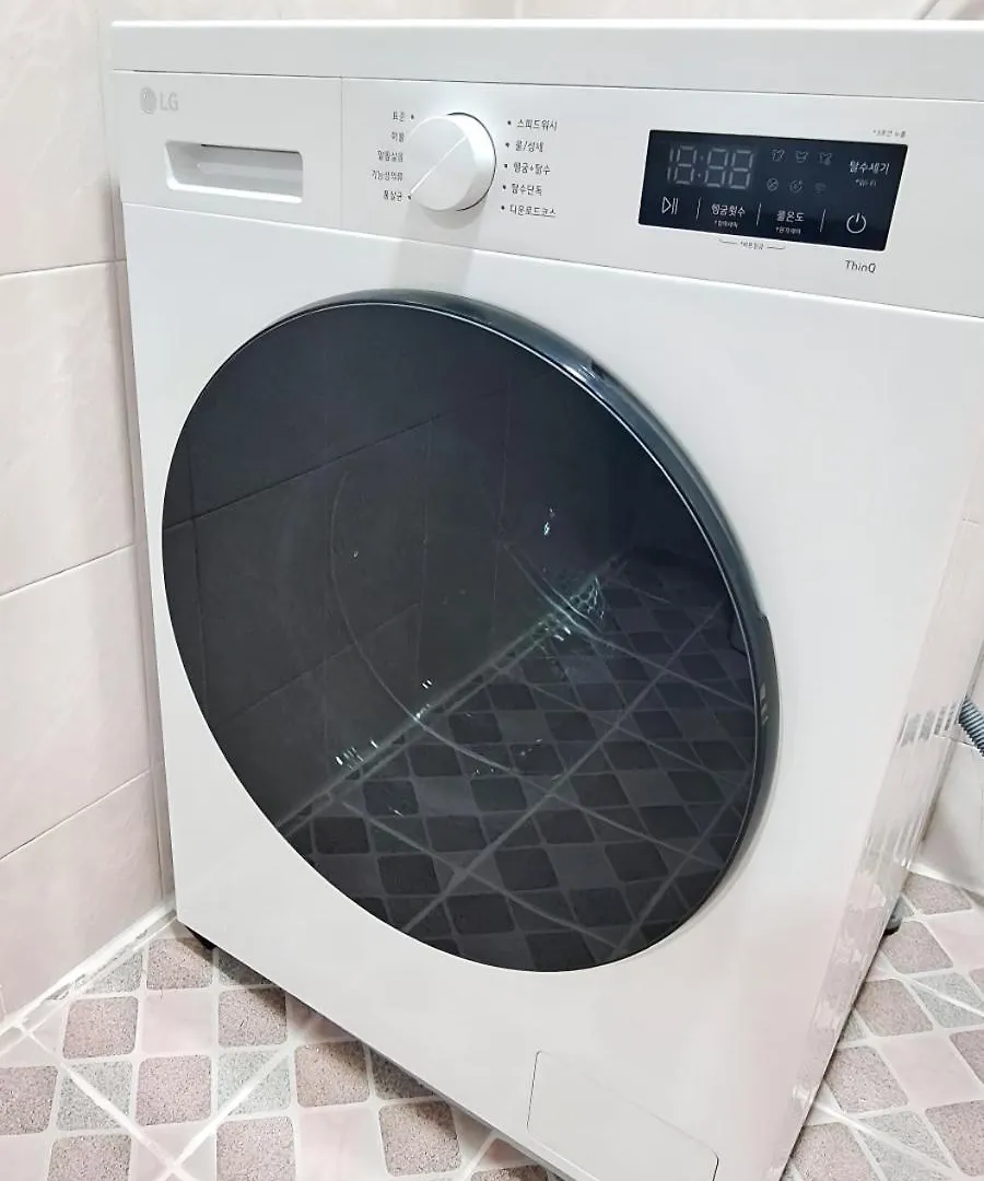 Apartment 2 Rooms Daebang Station Yeouido Hangang Park Nodeul Island Seoul